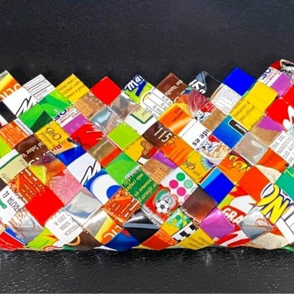 Women’s Handbag with Wristlet Strap. Brand: Nahui Ollin Medium Handbag with Zipp - Picture 1 of 7